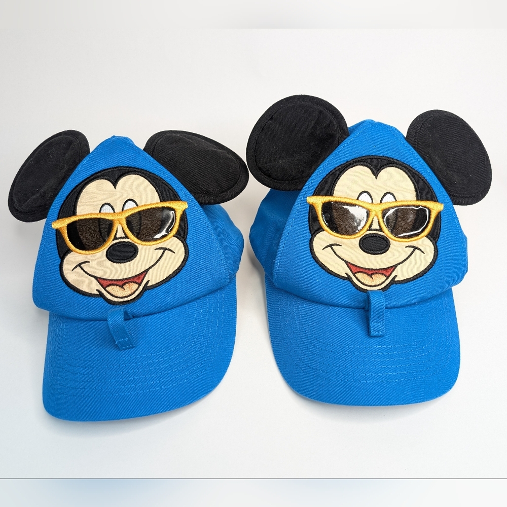 2 (Set) Toddler Mickey Disney Snapback Caps Hats Sunglasses Holder Blue Vacation